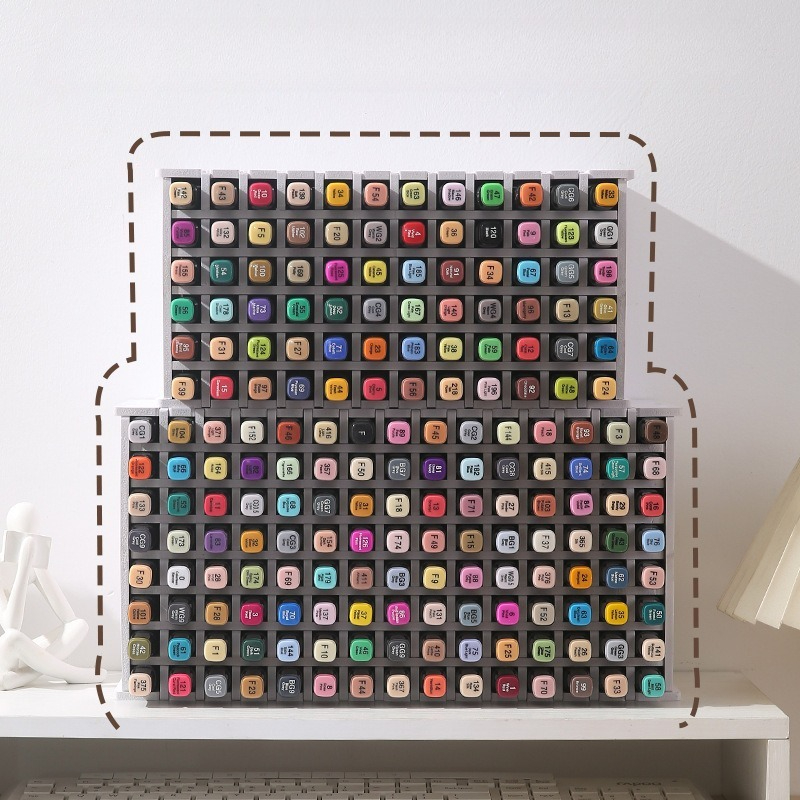 Wall Mounted Desk Fold - ชั้นวางปากกาแบบหลายช่องสำหรับจัดเก็บปากกาแบบเฉียง สำหรับโต๊ะทำงาน อุปกรณ์จัดระเบียบอุปกรณ์ศิลปะสำหรับนักเรียนและศิลปิน 72/120/240 ช่อง